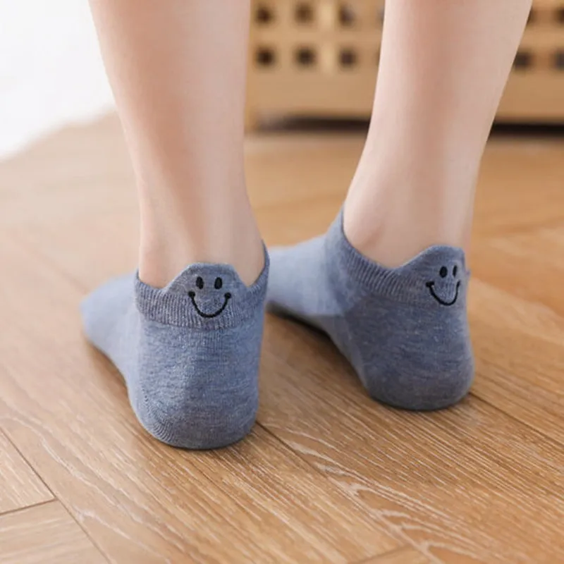 5 Pairs Spring Summer Female Socks Japanese Lovely Personality Heel Embroidered Smiling Face Lovers Solid Cotton Ankle Socks