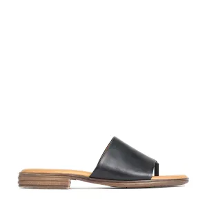 KAIA SLIDE SANDALS LEATHER