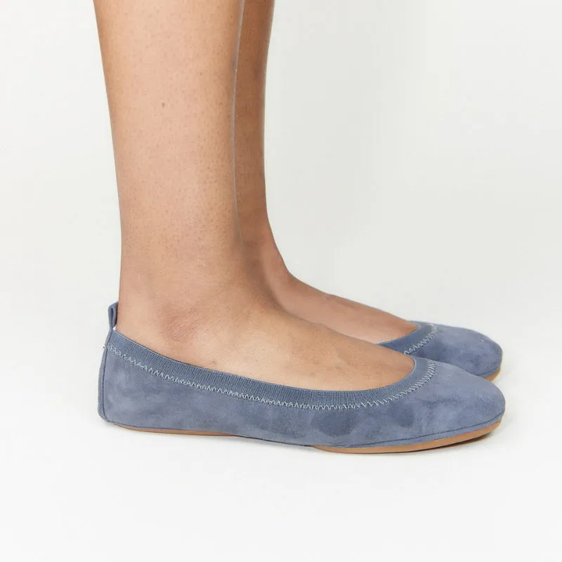 Samara Foldable Ballet Flat in Smoke Suede